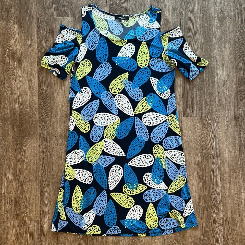 Nine West Colorful Leaf Print Cold Shoulder Sheath‎ Dress Size 6 Scoop Neck